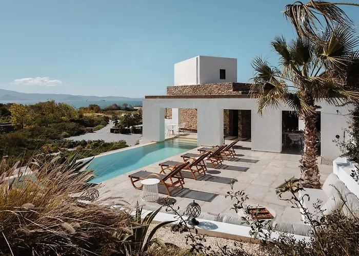 Villa Sorriso - House, Seaview, Pool *