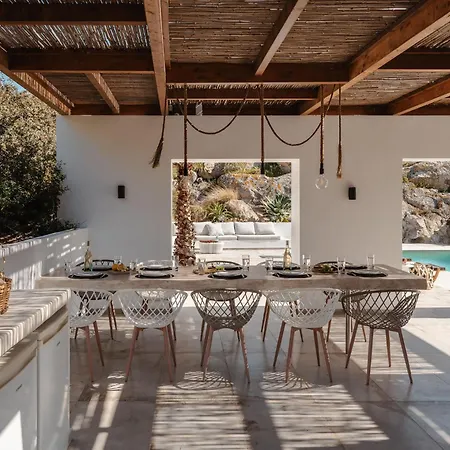 Villa Sorriso - Beach House, Seaview, Pool